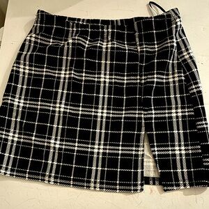 No name mini plaid skirt size small